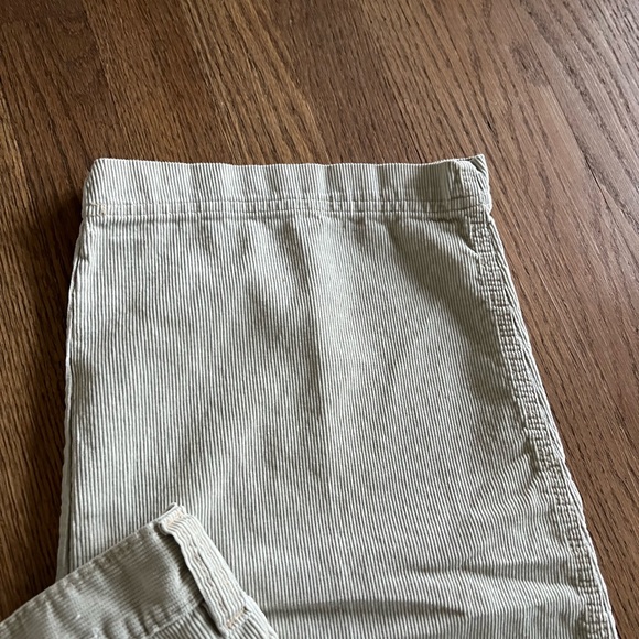 Men’s Old Navyy khaki corduroy pants. 38 x 32 - Picture 8 of 10
